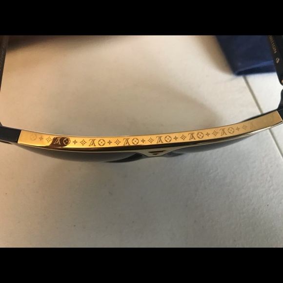 Authentic Louis Vuitton millionaire sunglasses - Picture 2 of 3